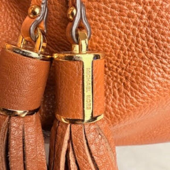 Michael Kors Fulton Large Drawstring Hobo Bag | Cognac Pebbled Luggage Leather - Picture 5 of 12